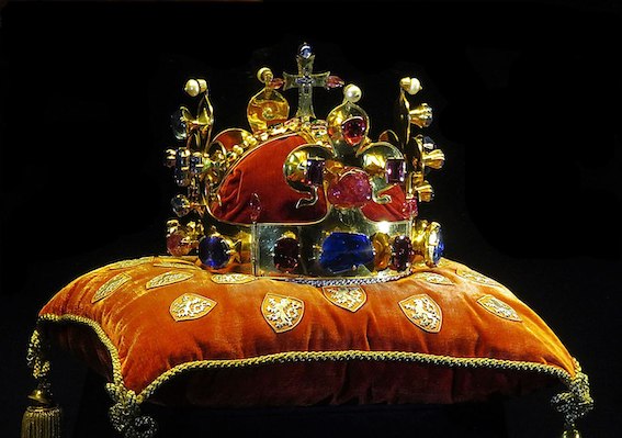 1280px-CrownBohemia2.jpg