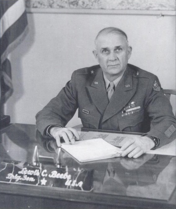 Lewis_C._Beebe.jpg