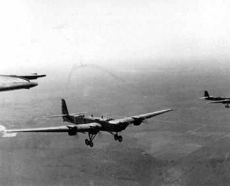 strategiskt bombflyg 1937.jpg