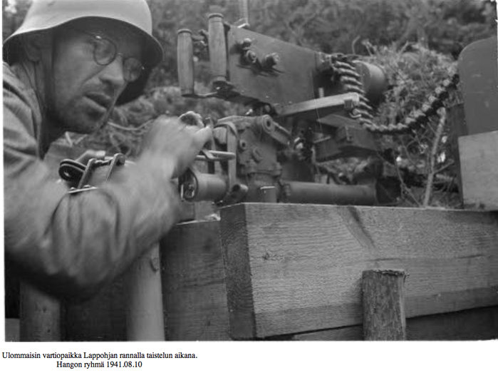 soldat maskingevär.jpg