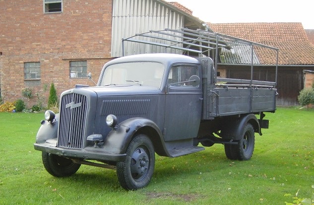 Opel Blitz 1½ tonnare.jpg