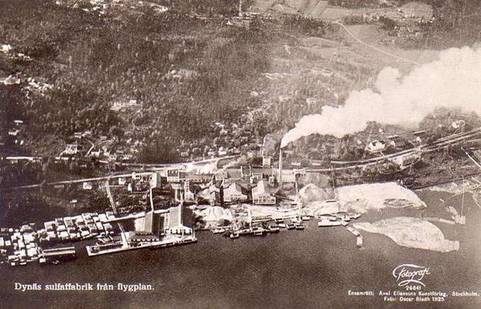 Dynäs_sulfitfabrik_Oscar_Bladh_1925.jpg