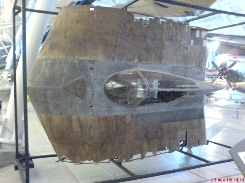 mobilen060404.jpg