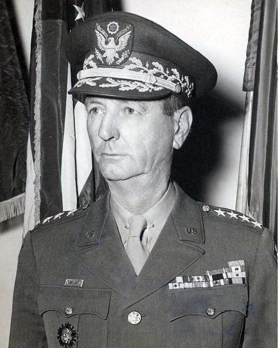 Jonathan_M._Wainwright_(cropped).jpg
